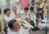 खरगे के दौरे से पहले कांग्रेस नेताओं का एसएसपी ऑफिस पर धरना