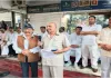 बढ़े हाउस टैक्स के विरोध में व्यापारियों का धरना दूसरे दिन भी जारी