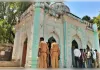 विवादित ढांचे में जलाभिषेक करने पहुंची लाखन आर्मी, बैरिकेडिंग से रोक 