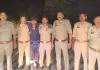 कसेंदा मोबाइल लूटकांड का खुलासा, पुलिस मुठभेड़ में बदमाश के पैर में लगी गोली