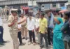 यातायात पुलिस द्वारा अभियान चलाकर सड़क किनारे से हटवाया गया अतिक्रमण
