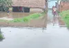 रसूलपुर में जलभराव से ग्रामीण बेहाल, घरों तक पहुंचा पानी