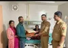 पीड़ित परिवार से मिलने अस्पताल पहुंचे गुलरिहा इंस्पेक्टर, बंधाया ढांढस