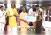 निगोहां की रसोइया आशा तिवारी को मुख्यमंत्री ने किया सम्मानित