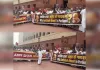 छात्रों पर पुलिस कार्रवाई समेत अन्य मुद्दों पर विपक्ष का प्रदर्शन
