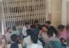 लखनऊ यूनिवर्सिटी में हॉस्टल फीस बढ़ाने पर छात्रों का धरना