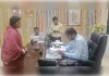 एक व्यक्ति, दो नाम और दो पिता, डीएम से शिकायत, सुनकर चौकिये नहीं 
