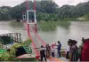  लेक सिटी: भारी बारिश से डूबा रंगामती का मशहूर हैंगिंग ब्रिज 