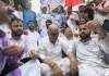 सहारनपुर जा रहे अजय राय को पुलिस ने रोका 