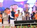 हवा में उड़ने वाली बस लाने वाला हूँ : नितिन गड़करी