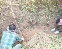 हत्या कर दफना दिया शव, पुलिस ने पांच दिन बाद कब्र से निकाला शव