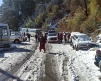   हिमाचल प्रदेश में बहाल नहीं हुई 130 सड़कें, 62 बिजली ट्रांसफार्मर भी ठप