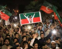इमरान खान की पार्टी ने किया देशभर में विरोध-प्रदर्शन का एलान