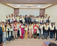 मैंजापुर चीनी मिल द्वारा युवा किसानों को किया सम्मानित