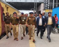 सुरक्षा के दृष्टिगत अधिकारियों ने रेलवे स्टेशन का किया निरीक्षण