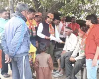 भाजपा कार्यकर्ताओं ने जिले में प्रवास कर बूथ समिति के साथ की बैठक