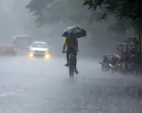 बिहार में आज होगी जोरदार बारिश, इन जिलों में आंधी तूफान का अलर्ट