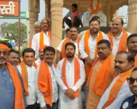 BJP प्रत्याशी की जीत के लिए दिग्गज नेताओं ने झोकी ताकत किया जनसम्पर्क