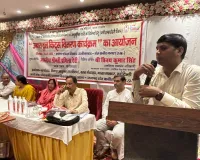 टूल किट्स वितरण कार्यक्रम का हुआ आयोजन हस्तशिल्पिया टूलकिट्स पा कर हुयीं पुलकित