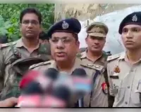 शामली पुलिस ने 50 हजार के इनामी काे मार गिराया, दाराेगा घायल