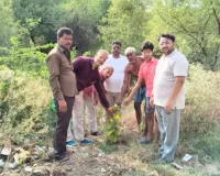 यमुना तट पर चला “जीवनधारा पौधारोपण अभियान”, पर्यावरण संरक्षण को लेकर हुई महत्वपूर्ण बैठक
