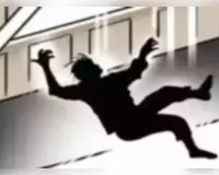 चाइल्ड पीजीआई की चौथी मंजिल से गिरकर मजदूर की मौत