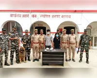 बहराइच में भारत-नेपाल सीमा पर दस लाख की चरस के साथ दो तस्कर गिरफ्तार