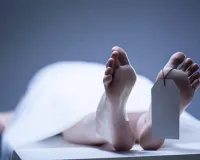 अज्ञात महिला का गोमती नदी में उतराता मिला शव, इलाके में मचा हड़कंप