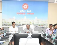 रेलवे का सुरक्षा संदेश: फाटकों पर न हो दुर्घटना, रेलवे ने लोगों को किया जागरूक
