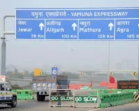 सावधान! एक्सप्रेस वे पर चढ़ने से पहले जांच-परख कर लें अनफिट बसें