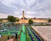 बारिश की फुहारों के बीच जंतर-मंतर से गूंजा ‘योग फॉर हेल्दी एजिंग’का संदेश