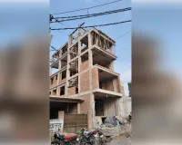 नोटिस बेअसर! लोकनगर में बेसमेंट सहित खड़ी हो गई पांच मंजिला इमारत