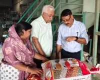 डीएम द्वारा निर्माणाधीन बस स्टेशन मुखलिसपुर एवं टीएचआर प्लांट नाथनगर का किया स्थलीय निरीक्षण