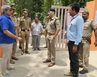 उत्तर प्रदेश पुलिस भर्ती परीक्षा के दृष्टिगत पुलिस अधीक्षक ने परीक्षा केंद्रों का किया निरीक्षण, सुरक्षा व्यवस्था का लिया जायजा