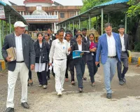इंटर्नशिप कार्यक्रम के तहत विधि छात्र-छात्राओं ने देखा न्यायालय की कार्यवाही
