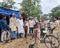 कम्युनिटी पुलिसिंग यूनिट द्वारा वृद्धजनों एवं दिव्यांगजनों को सरकारी योजनाओं की दी गई जानकारी