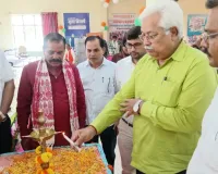 सीडीओ ने  विभिन्न योजनाओं की जानकारी प्राप्त करने एवं लाभ लेने हेतु किया प्रेरित