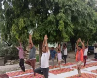 अंतर्राष्ट्रीय योग दिवस पर नगर पंचायत खीरी का भव्य योग शिविर,सैकड़ों लोगों ने किया योगाभ्यास