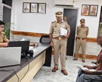 संत कबीर नगर में पुलिस अधीक्षक ने जनसुनवाई में सुनी शिकायतें