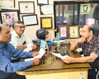 दवा प्रतिनिधियों की निजता के हनन और गैर-जरूरी मॉनिटरिंग पर रोक लगाने के लिए UPMSRA ने IMA सचिव को सौंपा ज्ञापन