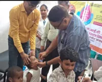 डीएम द्वारा पल्स पोलियो ड्राॅप पिलाकर पल्स पोलियो अभियान का किया गया शुभारंभ।