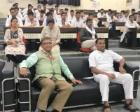 12 वे अंतरराष्ट्रीय योग दिवस पर मेडिकल कॉलेज में योग द्वारा स्वास्थ्य प्रबन्धन पर सेमिनार का आयोजन