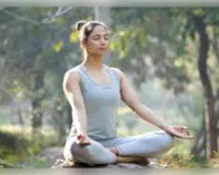  जानें अपनी राशि के अनुसार योग जो करे  तन-मन को स्वस्थ और दे लाभ