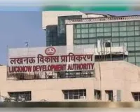 एलडीए की सख्त कार्रवाई: कृष्णा नगर में अवैध निर्माण में सांठगांठ पर सुपरवाइजर निलंबित