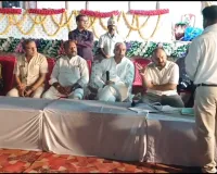 प्रभारी मंत्री ने ओमरौड़ा की रात्रि चौपाल में सुनीं जनसमस्याएं, योजनाओं की दी जानकारी