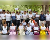 एसएम नेट समन्वयकों ने इको गार्डन में धरना देकर पुनर्नियोजन की मांग उठाई
