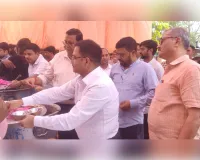 आरटीओ कार्यालय में हनुमान जी की पूजा अर्चना के बाद हुआ विशाल भंडारा