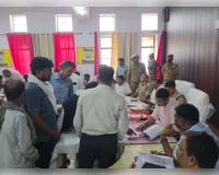 डीएम-एसपी की अध्यक्षता में सम्पूर्ण समाधान दिवस, भूमि विवाद निस्तारण को दी प्राथमिकता
