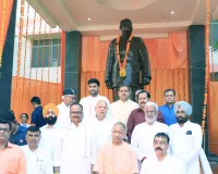 मुख्यमंत्री ने दी डॉ. श्यामा प्रसाद मुखर्जी को श्रद्धांजलि  