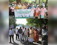 रोहिणी वार्ड-53 में महापौर प्रवेश वाही ने लिया स्वच्छता व्यवस्था का जायजा